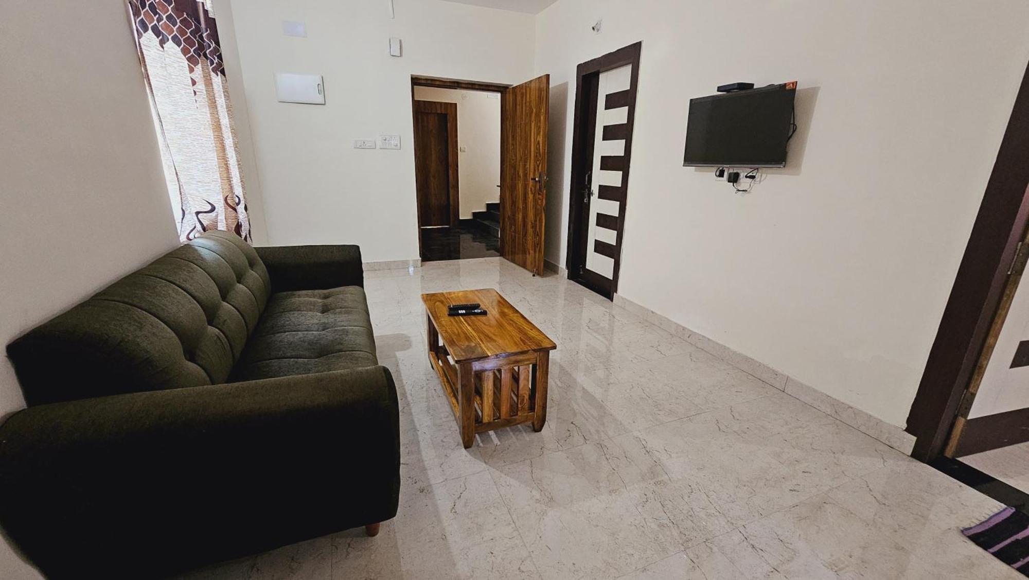Vensa Homestay Puri Bagian luar foto